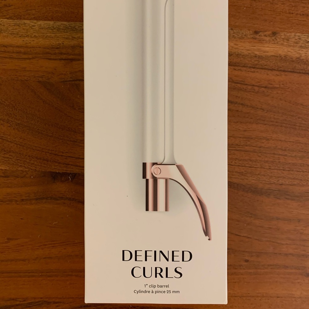 T3 1” Clip Barrel (Defined Curls) - Like New